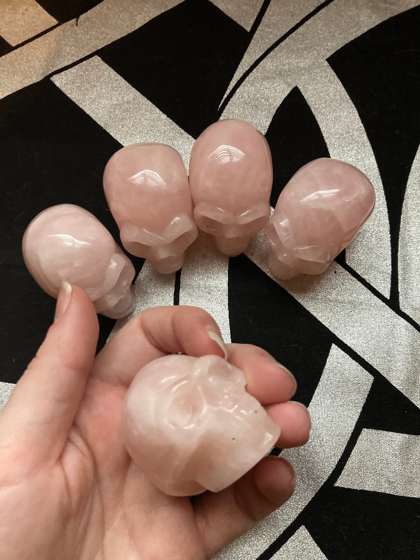 Crystal Skull * Rose Quartz Skull * Crystals * Witchcraft * Wiccan * Pagan * Altar Decoration * Spiritual Gift * Witch