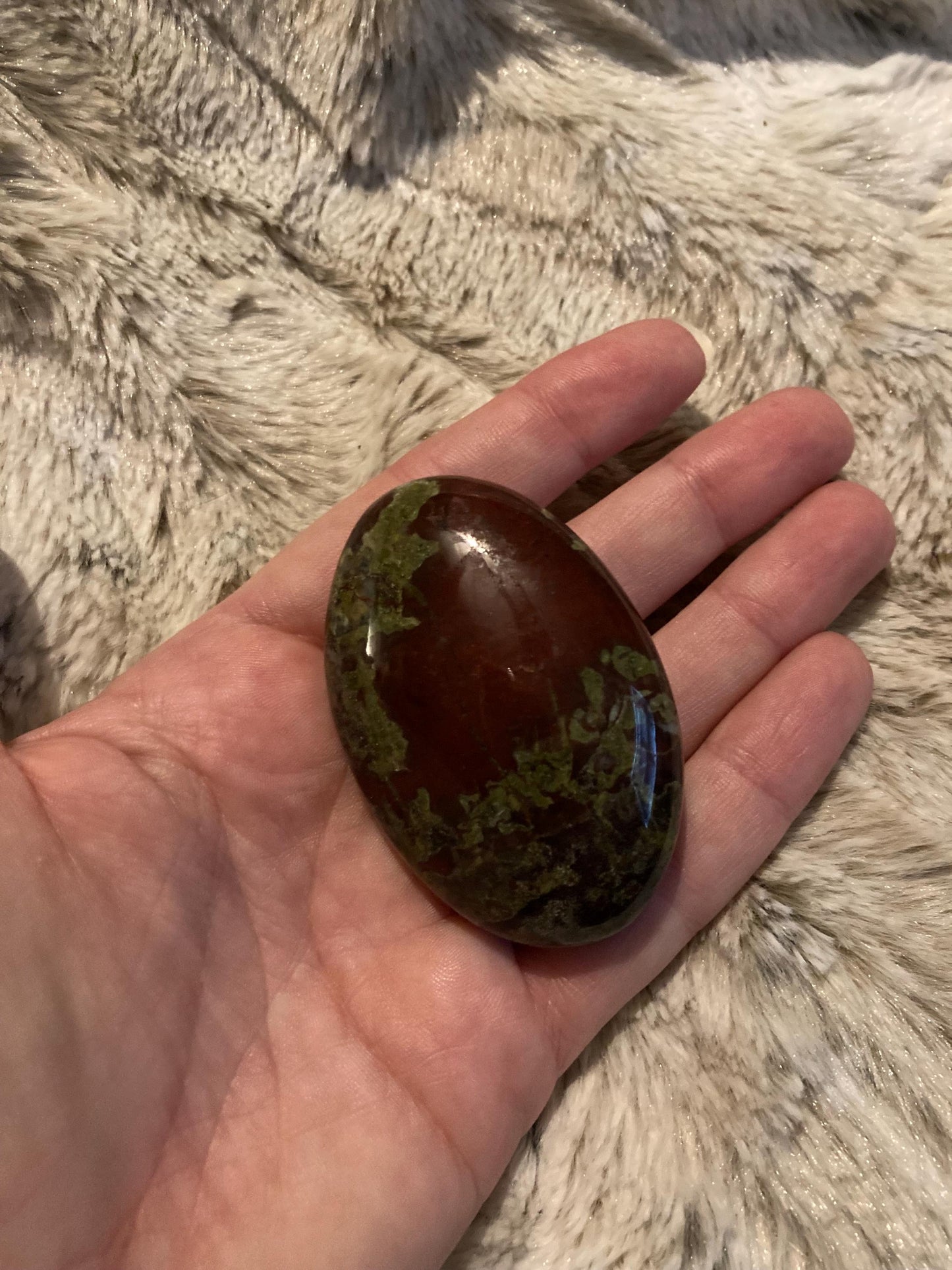 Dragon Blood Palm Stone* Crystals * Witchcraft * Wiccan * Pagan * Altar Decoration * Spiritual Gift * Witch