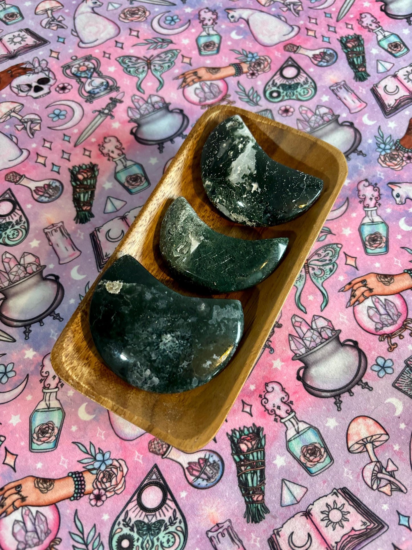 Moss Agate Moon* Crystals * Witchcraft * Wiccan * Pagan * Altar Decoration * Spiritual Gift * Witch