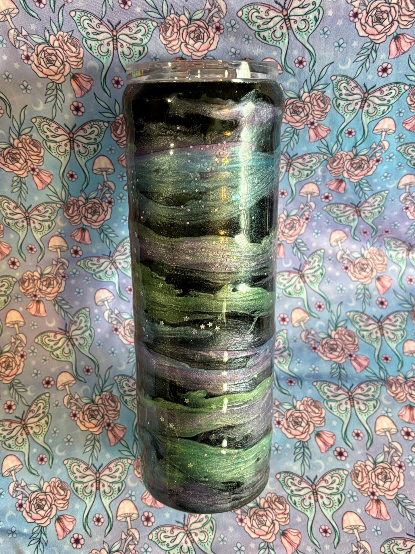 Swirl Epoxy Tumbler ~ Epoxy Tumbler ~ 30 oz. Tumbler ~ Custom Tumblers ~ Gifts~ Teacher Gift ~ Bridal Gifts ~ Birthday Gift ~ Drink Gift