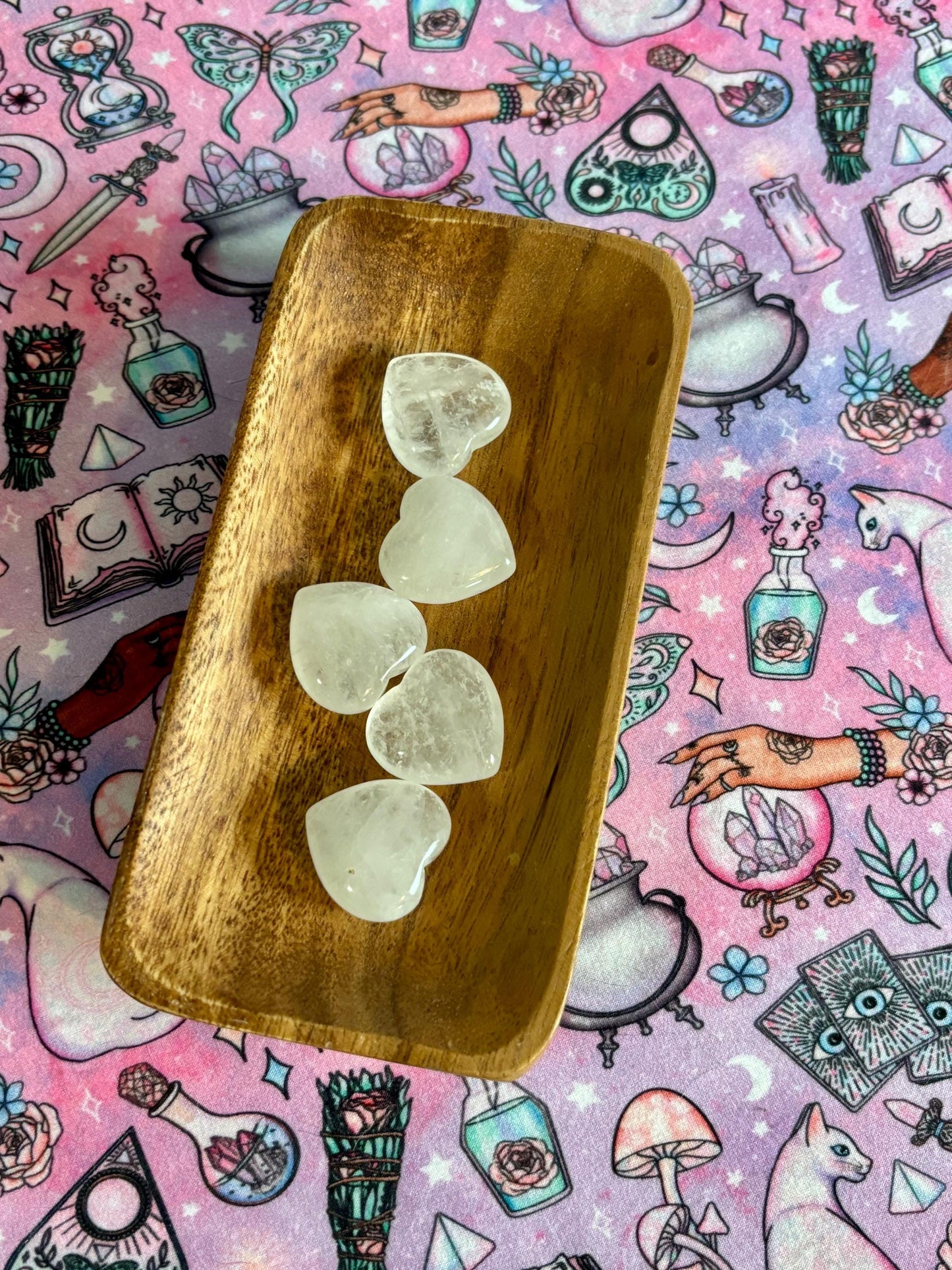 Clear Quartz Heart * Clear Quartz * Tumbled Stones * Crystals * Witchcraft * Tumbled Crystals * Wiccan * Pagan * Witch