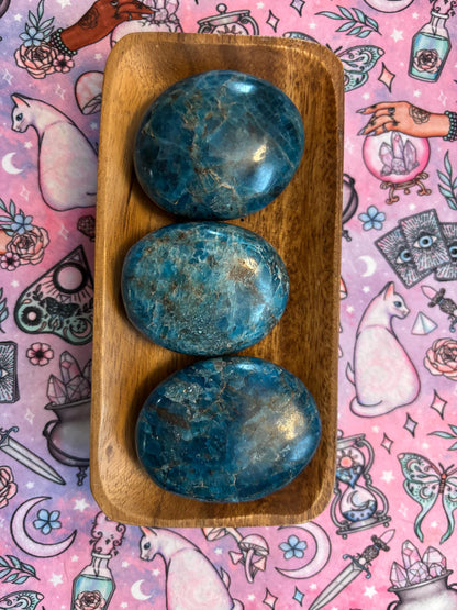 Blue Apatite Palm Stone* Crystals * Witchcraft * Wiccan * Pagan * Altar Decoration * Spiritual Gift * Witch