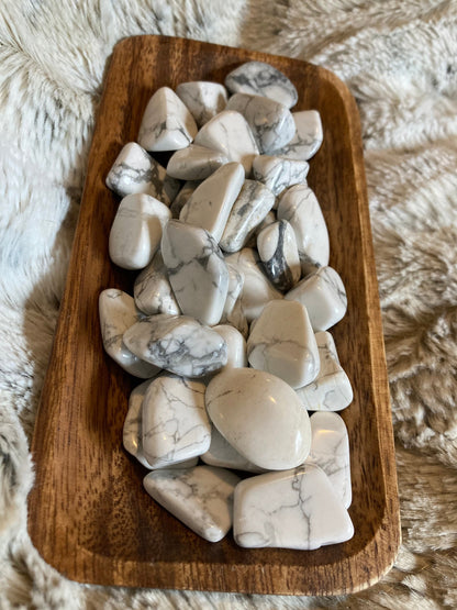 Howlite Tumbled Stone * Howlite * Tumbled Stones * Crystals * Witchcraft * Tumbled Crystals * Wiccan * Pagan * Witch