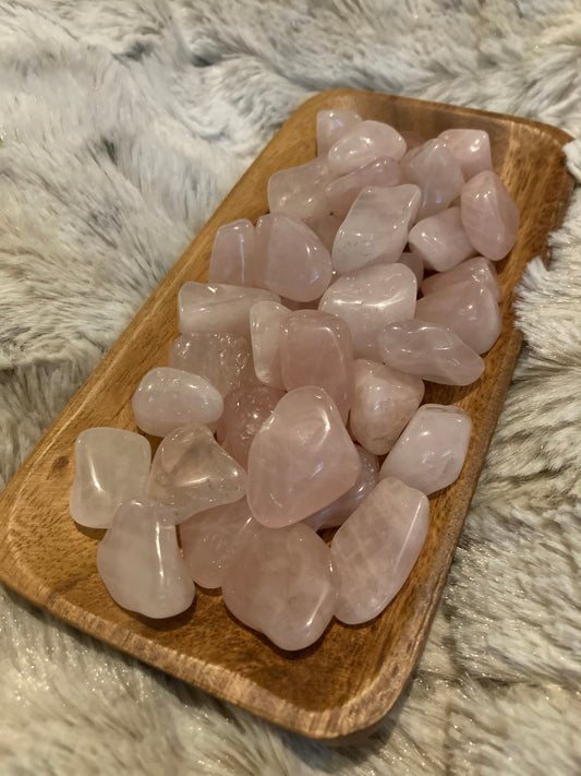 Rose Quartz Tumbled Stone * Rose Quartz * Tumbled Stones * Crystals * Witchcraft * Tumbled Crystals * Wiccan * Pagan * Witch