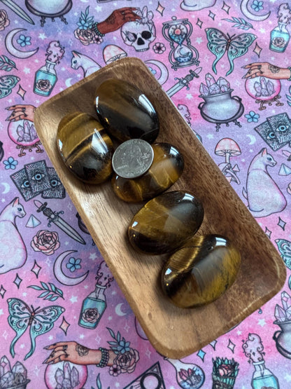 Tigers Eye Palm Stone* Crystals * Witchcraft * Wiccan * Pagan * Altar Decoration * Spiritual Gift * Witch