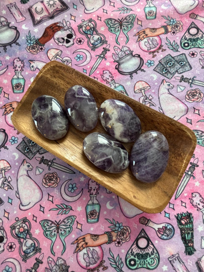 Amethyst Palm Stone* Crystals * Witchcraft * Wiccan * Pagan * Altar Decoration * Spiritual Gift * Witch