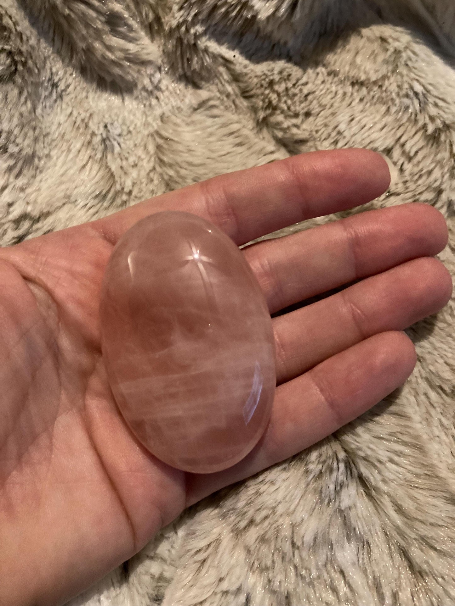 Rose Quartz Palm Stone* Crystals * Witchcraft * Wiccan * Pagan * Altar Decoration * Spiritual Gift * Witch