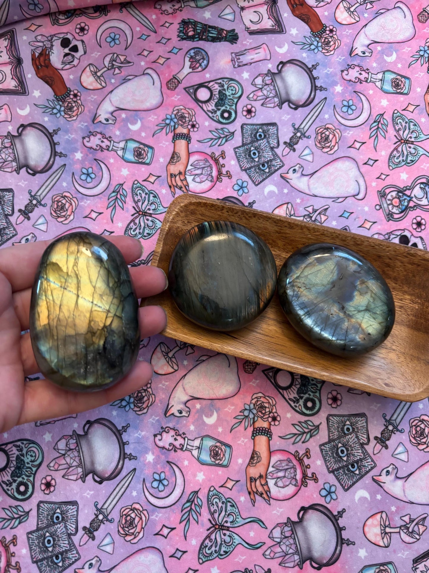 Labradorite Crystal Palm Stones * Crystal Palm Stone * Meditation Stone * Absorb Negativity * Intuition Stone * Palm Stone * Witchy * Pagan
