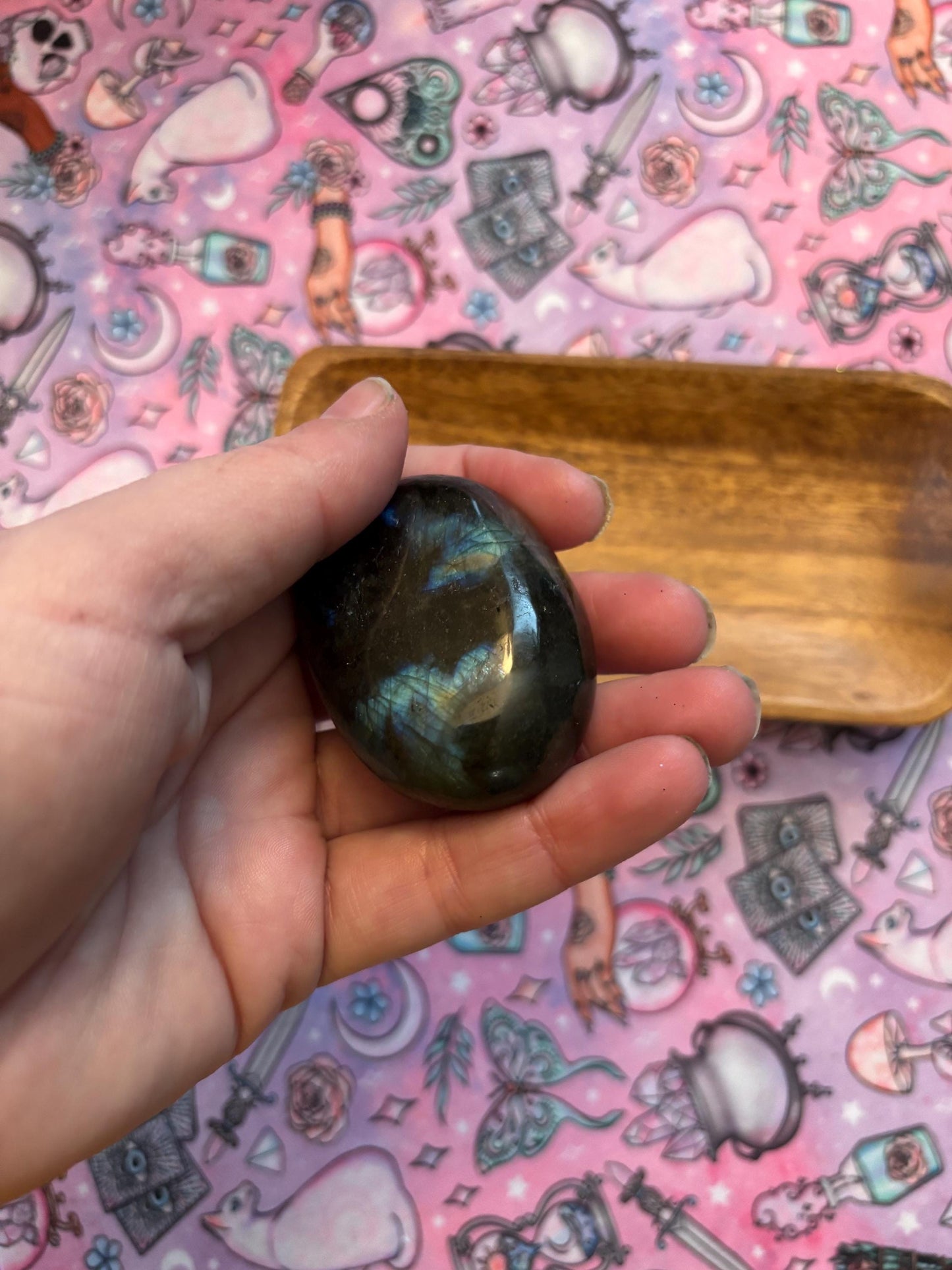 Labradorite Crystal Palm Stones * Crystal Palm Stone * Meditation Stone * Absorb Negativity * Intuition Stone * Palm Stone * Witchy * Pagan