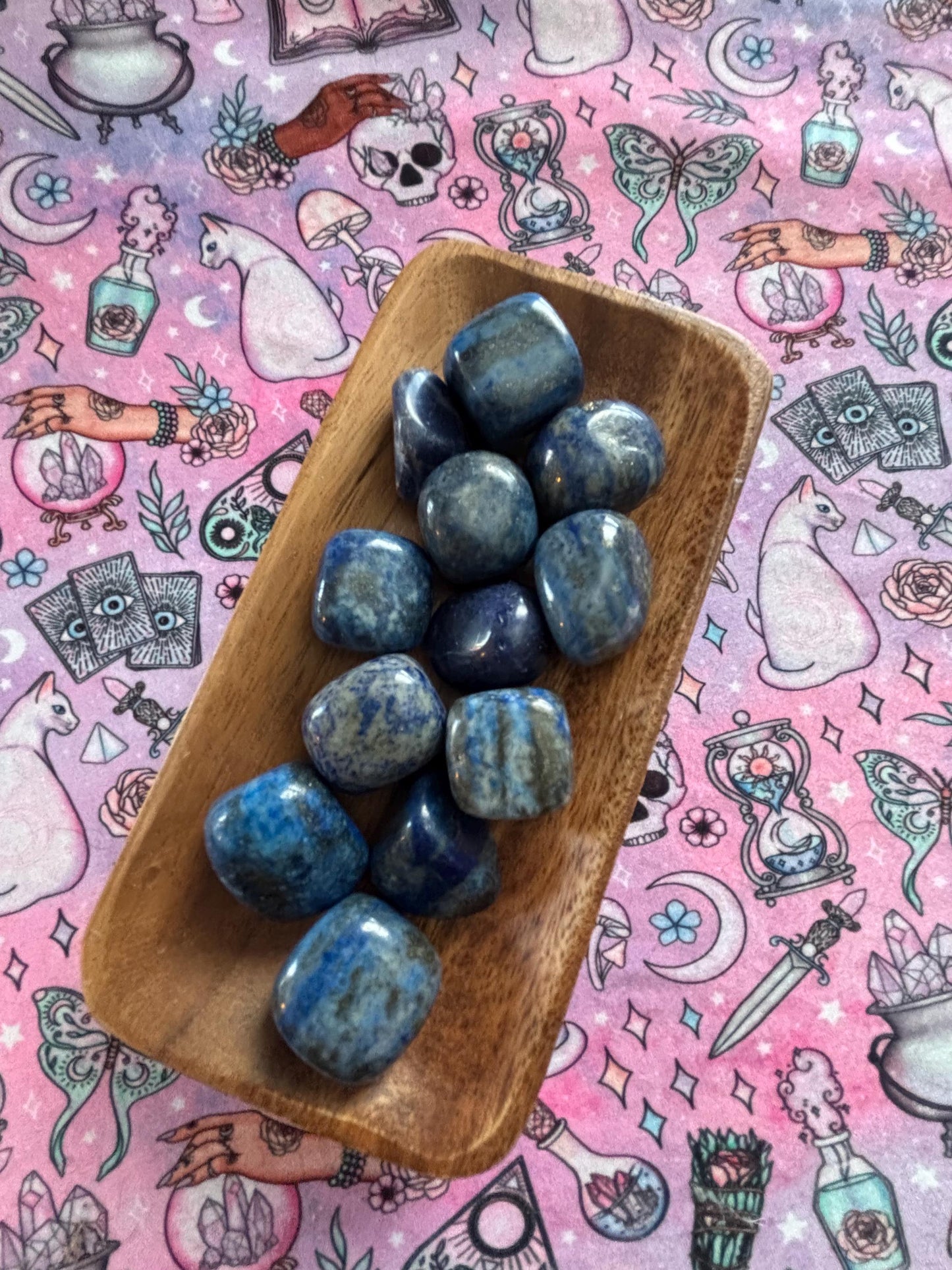 Lapis Lazuli Tumbled Stone * Lapis Lazuli * Tumbled Stones * Crystals * Witchcraft * Tumbled Crystals * Wiccan * Pagan * Witch