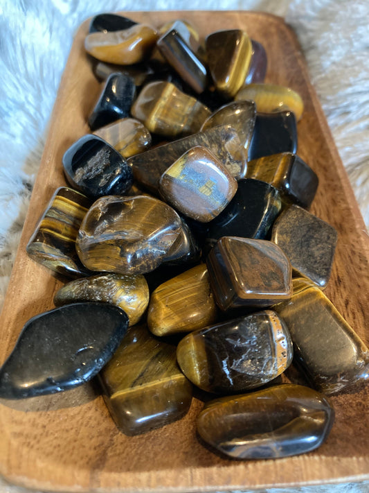 Tiger's Eye Tumbled Stone * Tiger's Eye * Tumbled Stones * Crystals * Witchcraft * Tumbled Crystals * Wiccan * Pagan * Witch