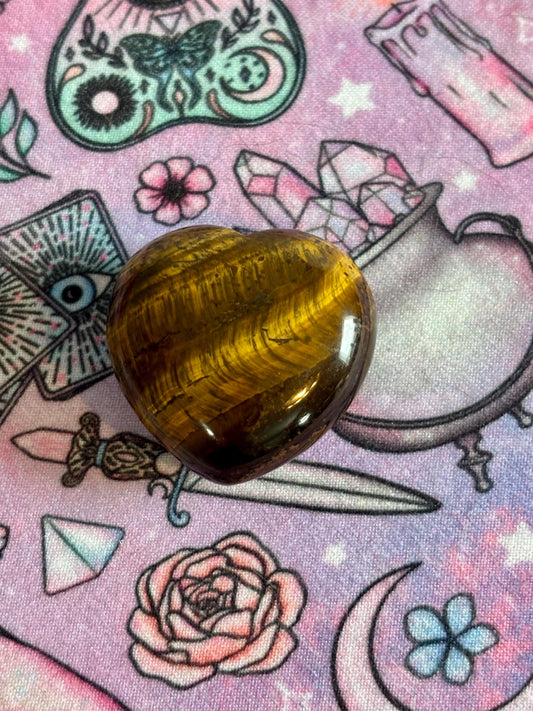 Tiger's Eye Heart * Tiger's Eye * Heart Crystals * Crystals * Witchcraft * Tumbled Crystals * Wiccan * Pagan * Witch
